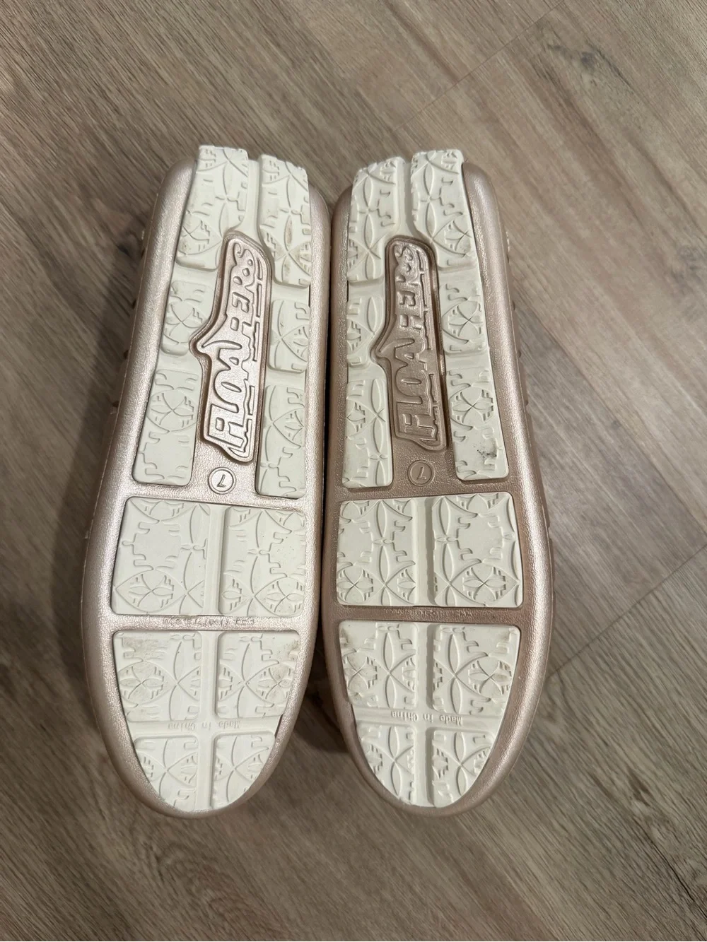 Floafers